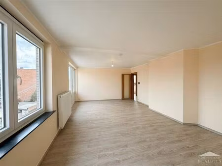 appartement à louer à rue neuve cour 1 tubize (vbe37612)