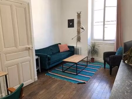 location appartement 2 pièces à angers (49000) : à louer 2 pièces / 44m² angers