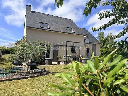 maison contemporaine de 107 m² à hopital-camfrout