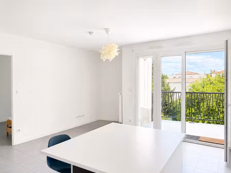 appartement 3 pièces - 60 m²
