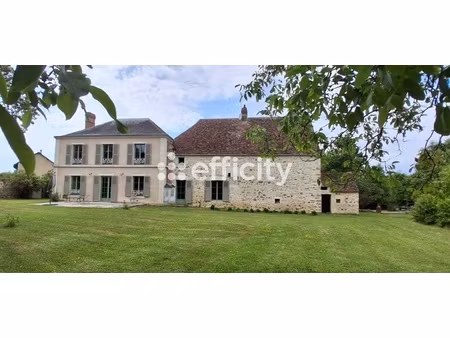 maison 7 pièces - 226 m²