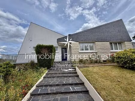 vente maison à sablé-sur-sarthe centre (72300) : à vendre / 97m² sablé-sur-sarthe centre