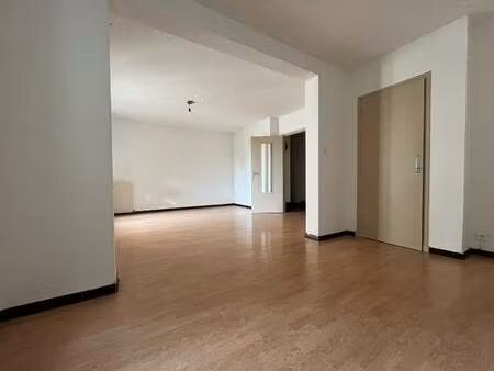avignon em - appartement t3 67.81 m² avec balcon