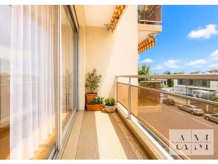 appartement t5 avec cave et box