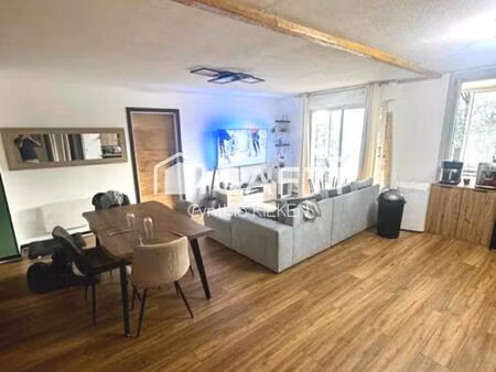 t4 renove avec loggia