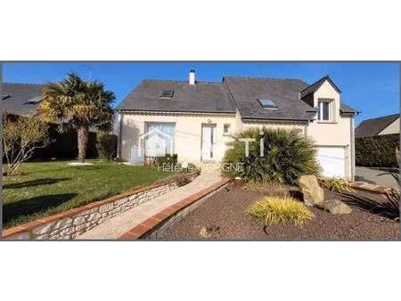 maison individuelle  4 chambres - 1 bureau