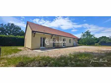 maison plain-pied 93 m² 3 chambres terrain clos arboré