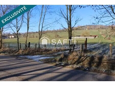 terrain 3079 m2