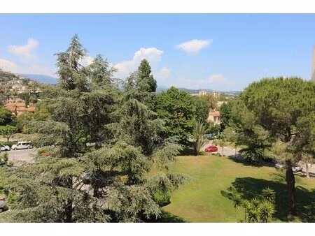 cannes marina - studio - résidence de standing avec piscine