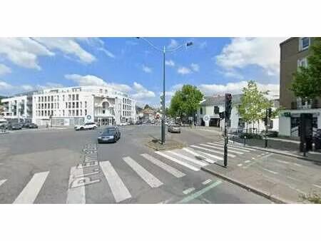 location commerce nantes 44100 33m²