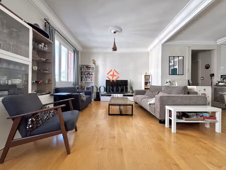 grand appartement aux belles prestations