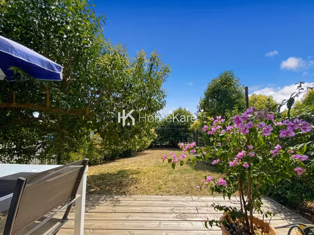 appartement avec jardin dans un quartier recherché