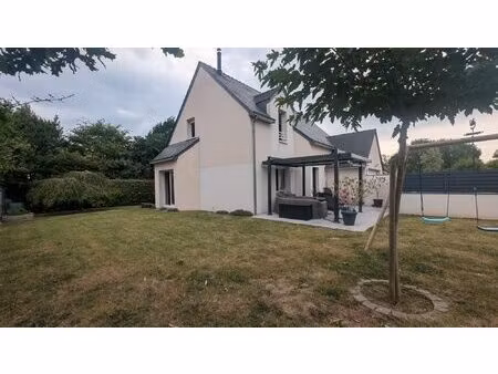 maison à vendre saint-léger-de-linières