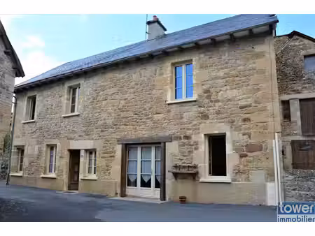 maison de village  6 pièce(s)  4 chambre(s)  140 m²