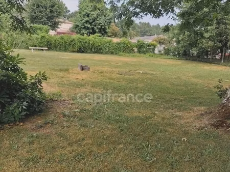 rare sur saint-aubin-de-médoc – a vendre terrain constructible de 622 m²