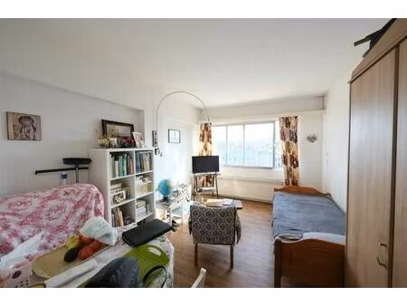 appartement à vendre à rue de theux 140 etterbeek (rbw27144)