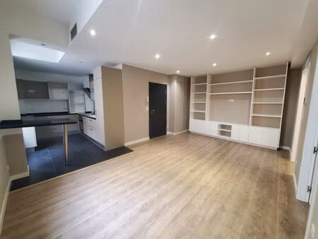 appartement 3 pièces 62 m² à louer bordeaux 33000 ? | era immobilier