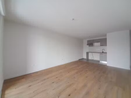 appartement t3 de 61 05m² avec balcon