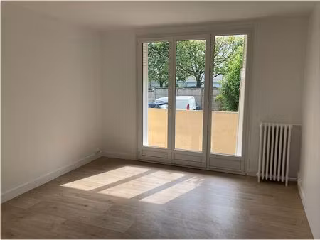 location appartement t3 à châtillon – 2 chambres avec cave