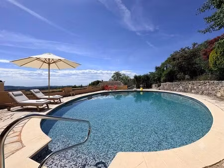 villa grasse saint-jacques 7 pièces 192 m2