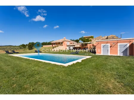 propriete 6pièce(s) 5chambre(s) 140 m² roussillon (84220)