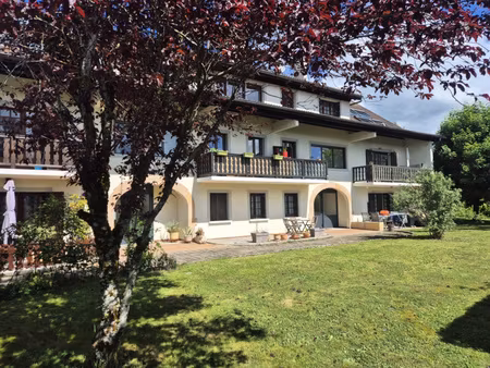 appartement type 2  terrasse  1 cave  1 parking  1 garage