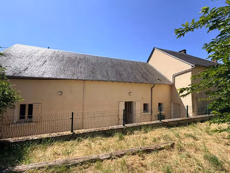 maison située dans un hameau de crezancy en sancerre