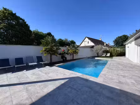 maison contemporaine de 2020 avec piscine & 5 chambres
