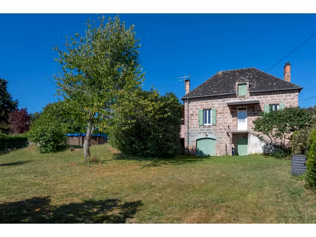 charmante maison saint cyr la roche 3 pièce(s) 76 m2 + grange