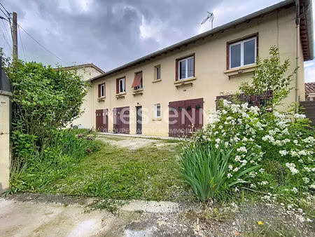 a vendre maison de ville avec 4 garages à masseube