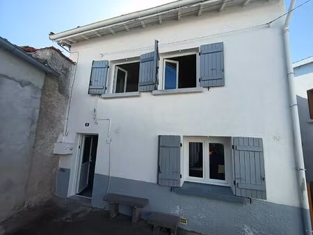 maison 3 pièces 38 m² à vendre / acheter pont-du-château 63430 ? | era immobilier