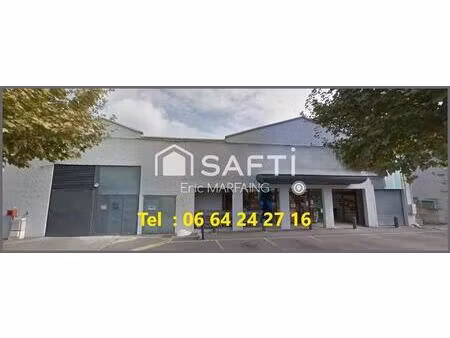 local pro 560 m² hyper centre accès pmr et vitrine