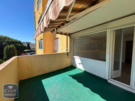 appartement à louer 2 pièces 49.3 m² - fréjus (83) - 801€