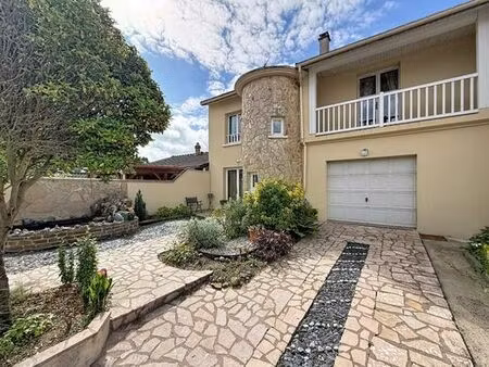 maison de luxe de 4 chambres en vente à chennevières-sur-marne  île-de-france