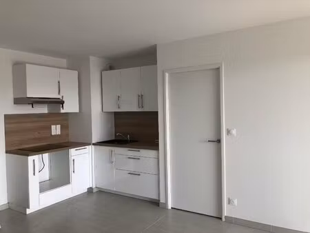 location appartement 2 pièces 48m² beziers 34500