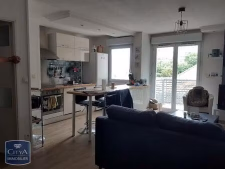 location appartement 3 pièces 52m² nimes 30000