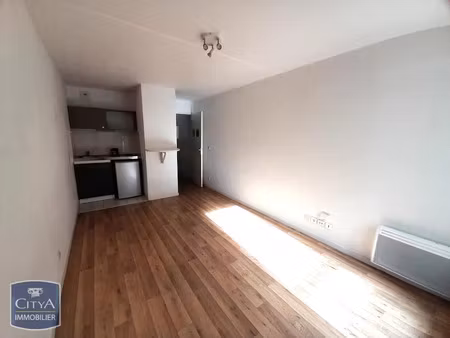 appartement à louer 1 pièce 21.88 m² - chambéry (73) - 445€