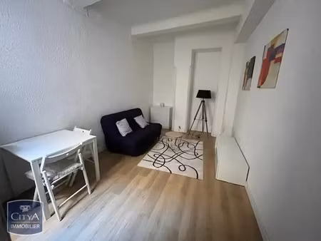 appartement à louer 1 pièce 20 m² - nîmes (30) - 350€