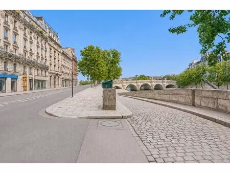 paris  île-de-france  france with id 2886889491