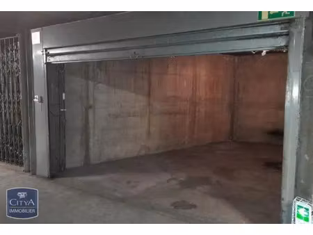 parking à louer - annemasse (74) - 114€