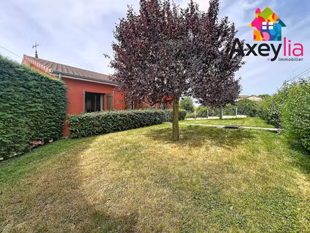 a vendre -maison avec vue degagee- melay