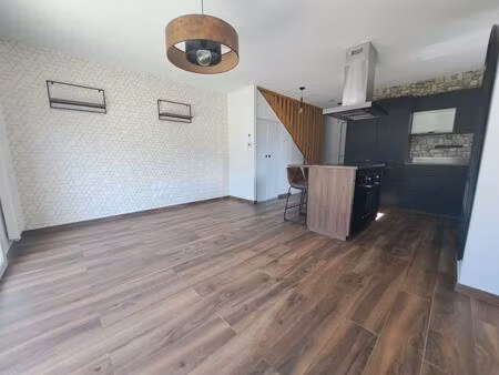location maison 64m² st pierre en faucigny 74800