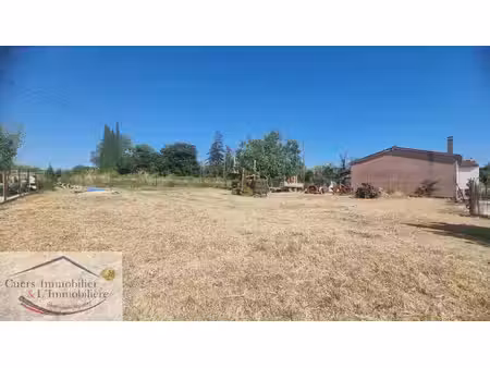 achat terrain 655m² puget ville 83390