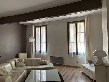 appartement 2 pièces à vendre récemment rénové quartier du palais de justice