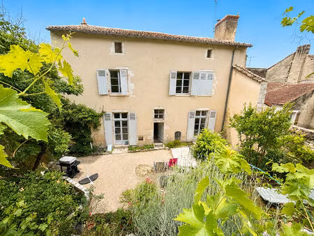 achat maison 8 pièces 260m²
