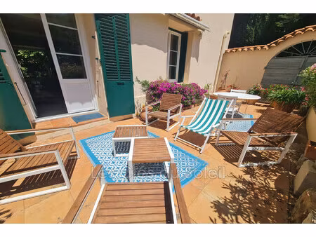 achat appartement 2 pièces 50m² toulon 83000