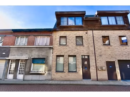appartement te koop in eeklo met 1 slaapkamer