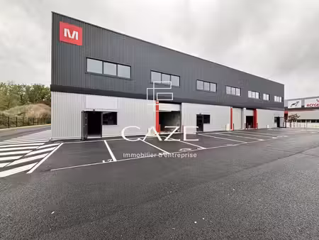 location local d’activités beychac-et-caillau 33750 226m² à 2735m²