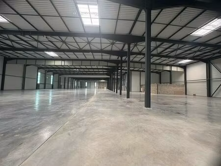 location local d’activités croissy beaubourg 77183 3000m²
