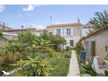 vente maison 3 pièces 73 m² marans (17230)